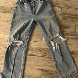 Women’s Abercrombie 90s Relaxed Light Blue Distressed Jeans